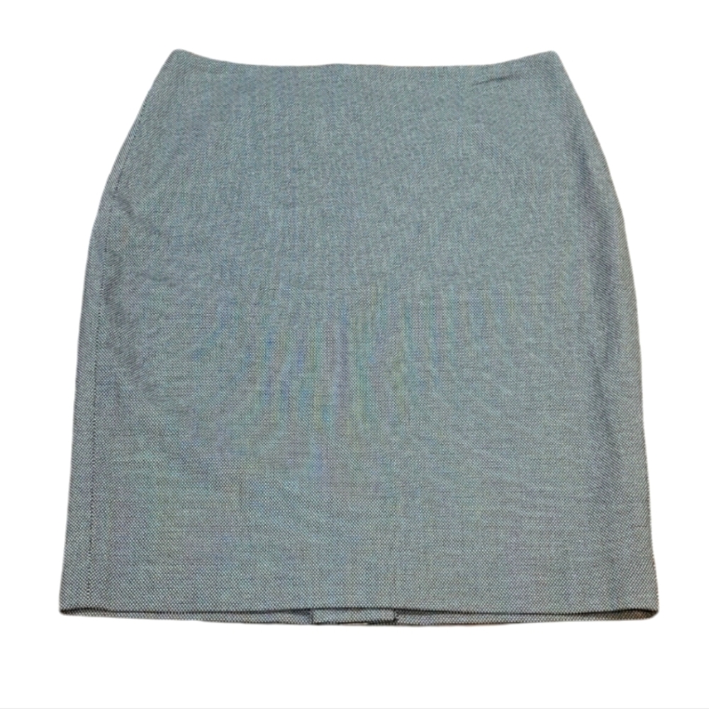 Ann Taylor Black & White Skirt, Size 6P